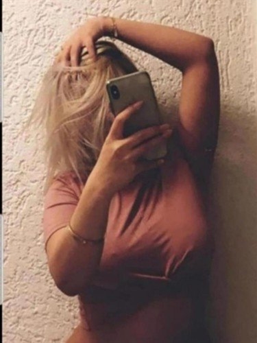 Armanita, 22, Terni - Italy, Elite escort