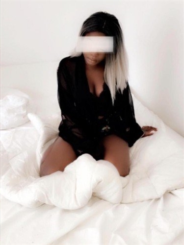 Escort Awfa,Liezen ayberk beautiful young lady