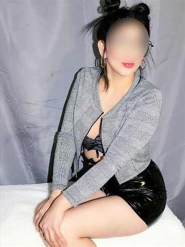 Escort Benjarat,Braunau am Inn fresh in city