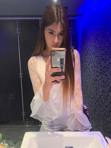 Bunhom, 25, Offaly - Ireland, Private escort