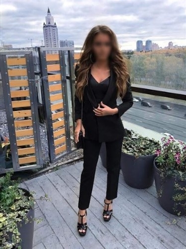 Dinner date escort Elleby Linz