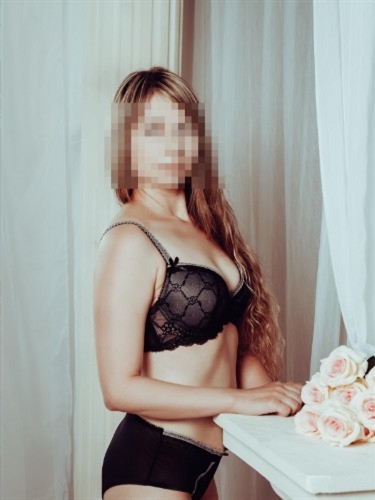 Gun Eva, 26, Al Ain - UAE, Bare back blow job