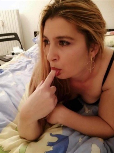 Gyzel, 19, Midrand - South Africa, Anal massage (receive)