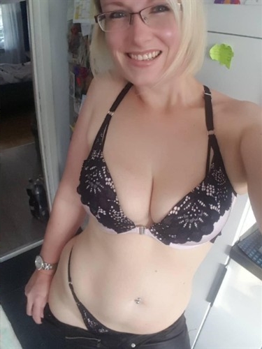 Escort Hajnalka 22yo, Nuremberg / Germany