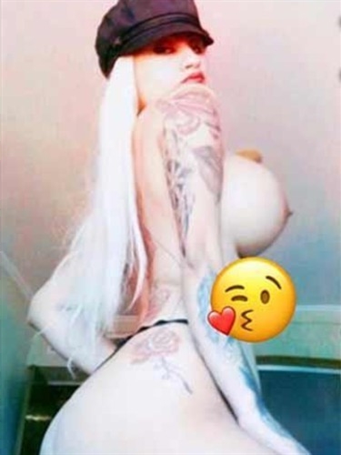 Super busty sweet european escort Lianying Toulouse