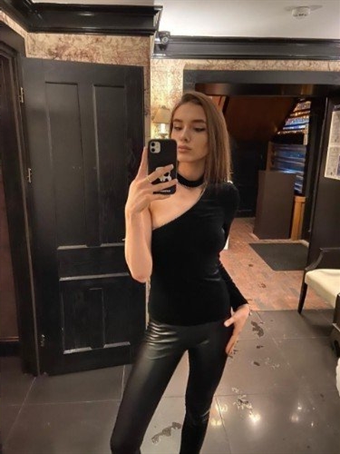 Manidje, 27, Helsinki - Finland, Elite escort