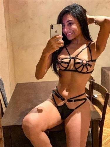 Escort Mehlia,Porto-Vecchio professional erotic service