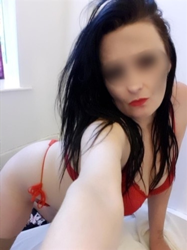 Gorgeous Dutch escort Minna Kaarina Porto-Vecchio