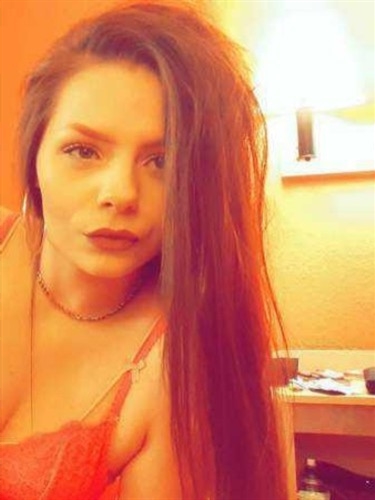 Mungunsuren, 22, Katowice - Poland, Independent escort