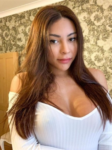 Escort Nikazm,Mont Kiara lets have a good time together