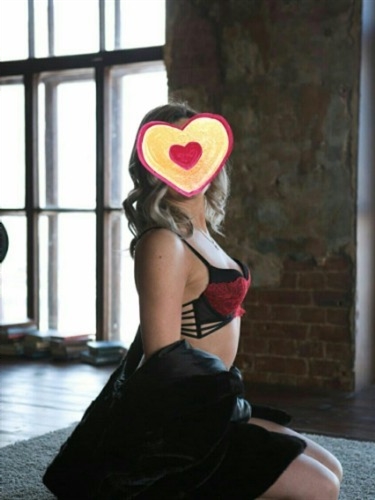 Escort Onnie,Antwerp wonderfully open minded personality