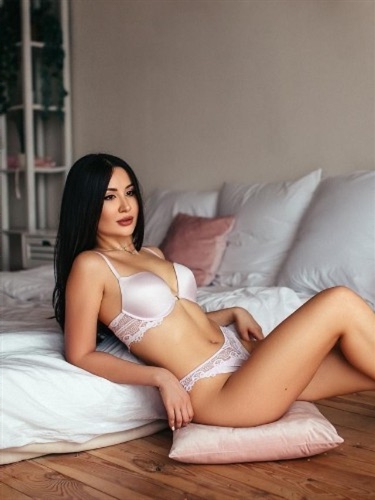 Perfect body luxury escort Rubecca Dublin