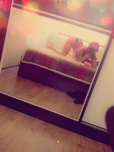 Part time model escort Shay Stockholm