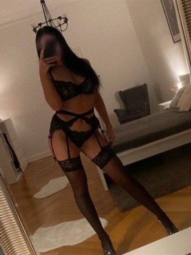 Deluxe nuru massage role play escort Simonson Trondheim